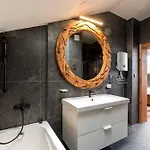 Finest Luxury Penthouse Royal Towers Apartmán