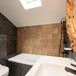 Finest Luxury Penthouse Royal Towers *