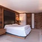 Finest Luxury Penthouse Royal Towers *